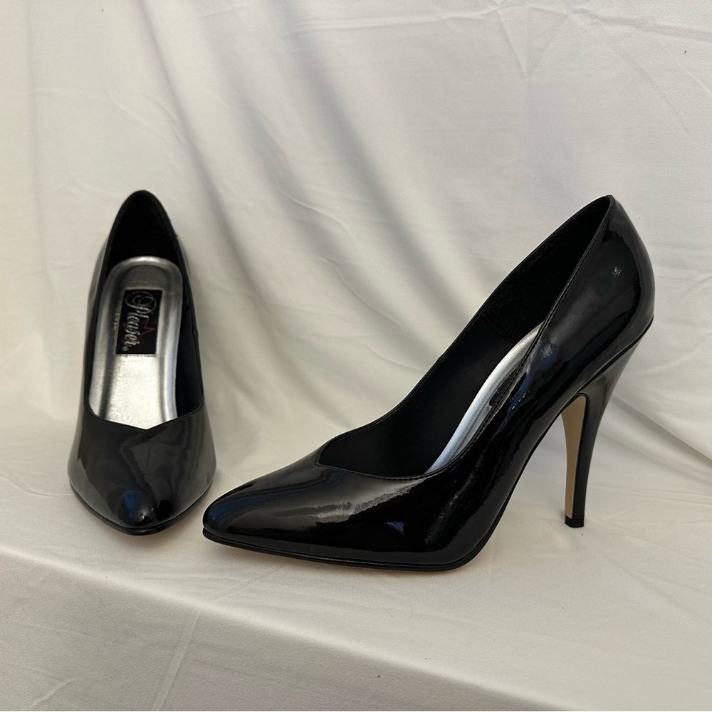 Pleasers Black Patent High Heels Size 10